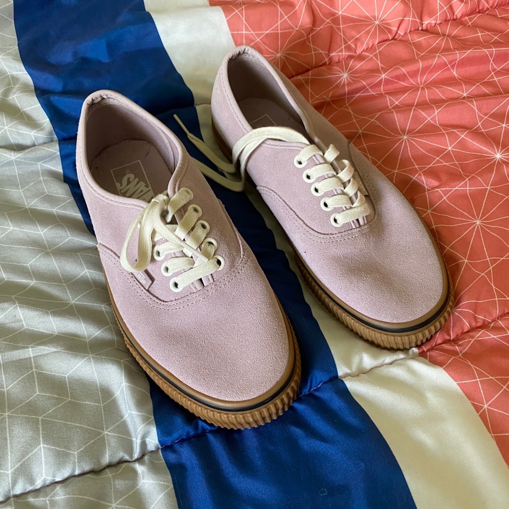Low top purple vans